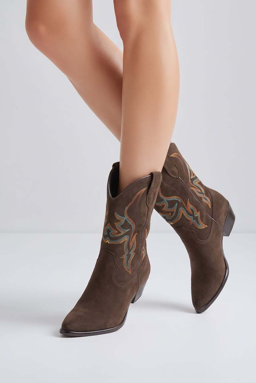 Dingo Western Cowboy Boots Brown Suede Embroidered Heeled